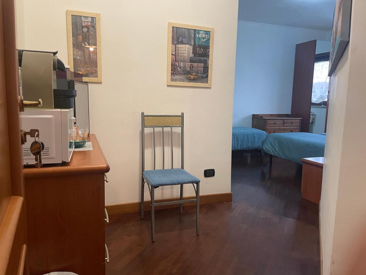 피우미치노 Bb Nuova Fiera Di Roma B&B 외부 사진