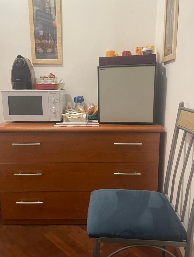 피우미치노 Bb Nuova Fiera Di Roma B&B 외부 사진